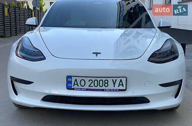 Седан Tesla Model 3 2019 в 