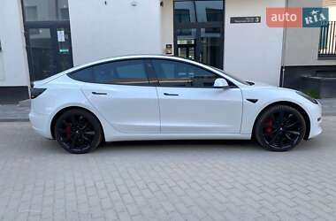 Седан Tesla Model 3 2019 в 