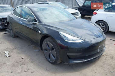 Седан Tesla Model 3 2019 в Луцке
