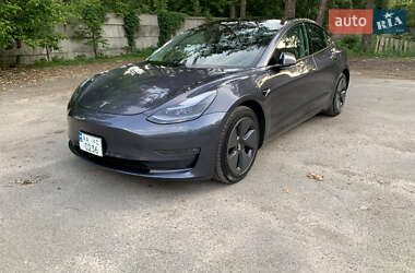 Седан Tesla Model 3 2021 в Києві