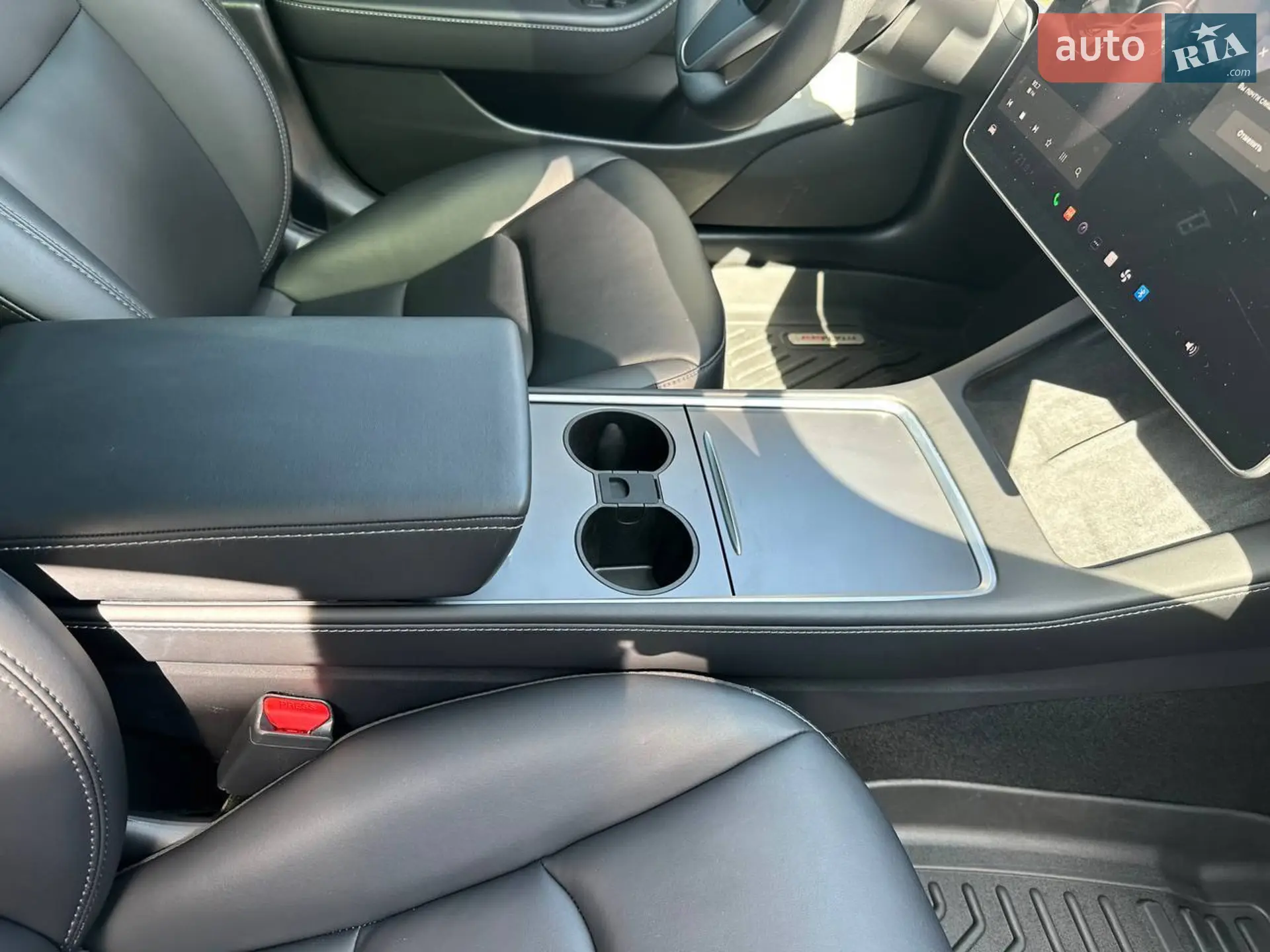 2021 Tesla Model 3 - мініатюра 18