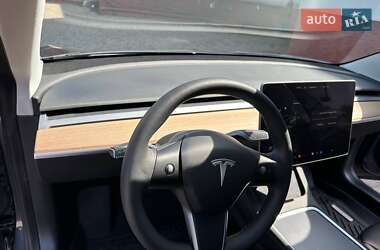 Седан Tesla Model 3 2021 в Луцке