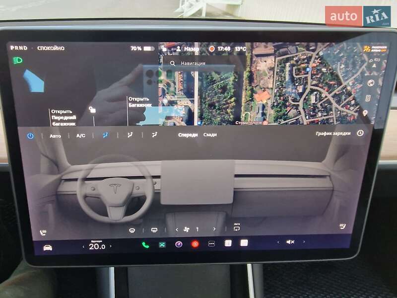 Седан Tesla Model 3 2020 в Луцке