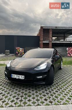 Седан Tesla Model 3 2019 в Хмельницком