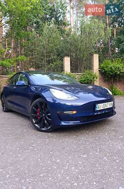 Седан Tesla Model 3 2020 в 