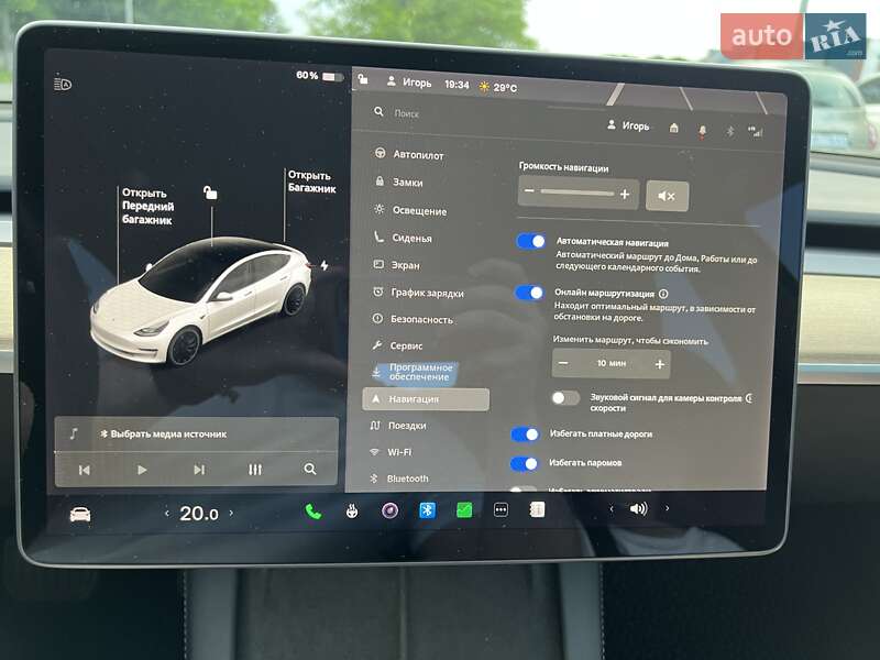 Седан Tesla Model 3 2021 в Виннице