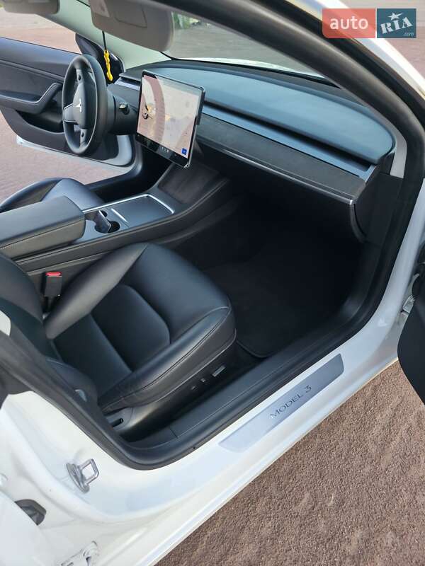 Седан Tesla Model 3 2019 в Харькове фото 29 Седан Tesla Model 3 2019 в Харькове