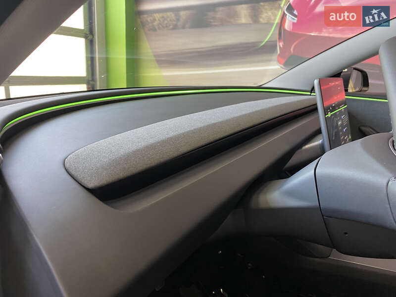 Седан Tesla Model 3 2024 в Киеве фото 11 Седан Tesla Model 3 2024 в Киеве