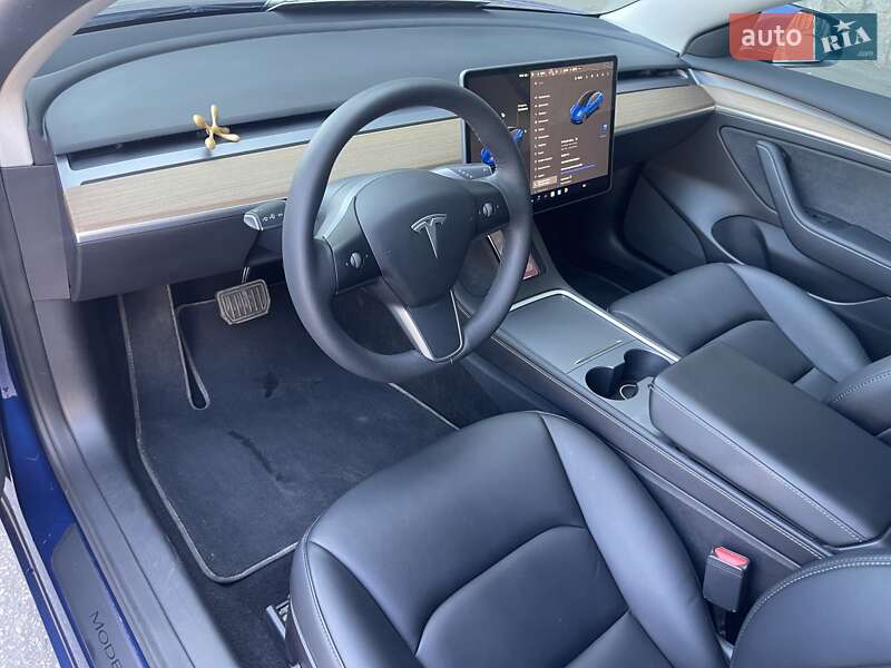 Седан Tesla Model 3 2022 в Харкові