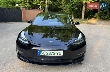 Седан Tesla Model 3 2019 в 