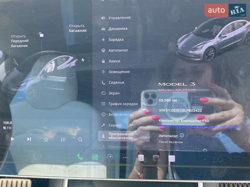 Седан Tesla Model 3 2020 в Кривому Розі