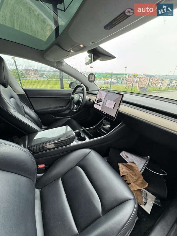 Седан Tesla Model 3 2020 в Каменец-Подольском фото 6 Седан Tesla Model 3 2020 в Каменец-Подольском