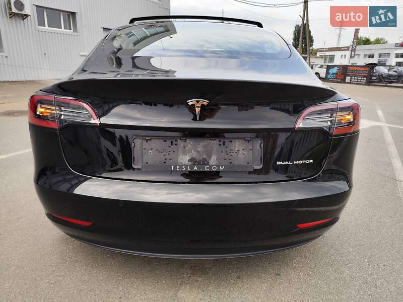 Седан Tesla Model 3 2019 в Києві фото 22 Седан Tesla Model 3 2019 в Києві