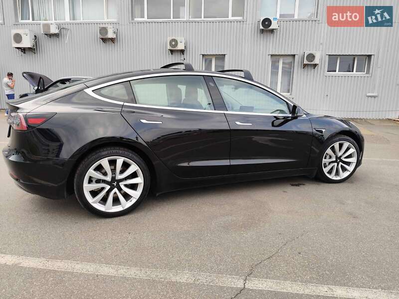 Седан Tesla Model 3 2019 в Києві фото 5 Седан Tesla Model 3 2019 в Києві