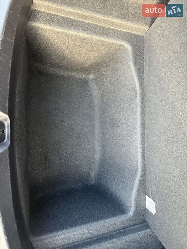 Седан Tesla Model 3 2022 в Ровно фото 9 Седан Tesla Model 3 2022 в Ровно