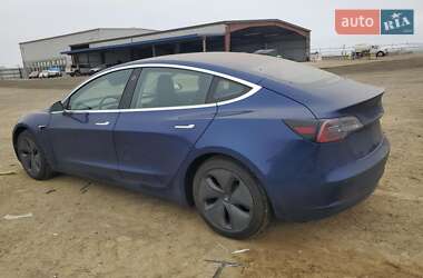 Седан Tesla Model 3 2018 в 