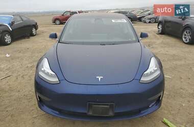 Седан Tesla Model 3 2018 в 