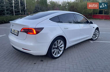 Седан Tesla Model 3 2018 в 