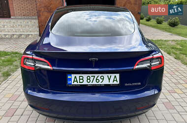 Седан Tesla Model 3 2018 в 