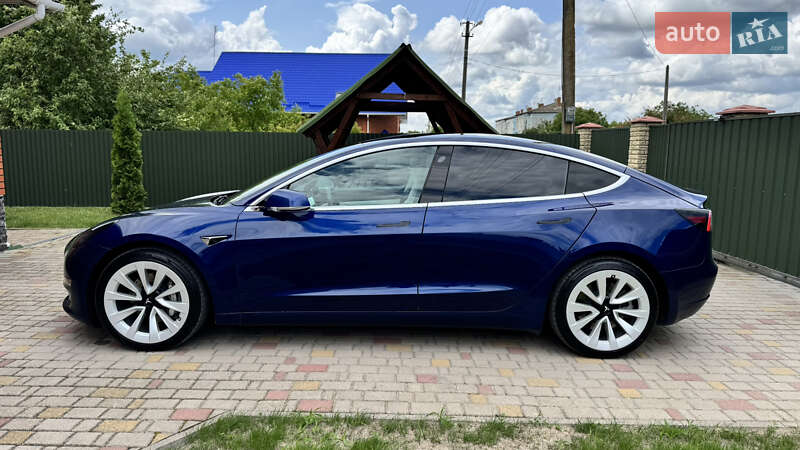Седан Tesla Model 3 2018 в Виннице фото 31 Седан Tesla Model 3 2018 в Виннице