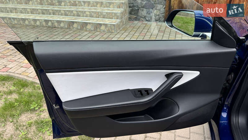 Седан Tesla Model 3 2018 в Виннице фото 27 Седан Tesla Model 3 2018 в Виннице