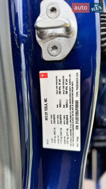 Седан Tesla Model 3 2018 в Виннице фото 16 Седан Tesla Model 3 2018 в Виннице