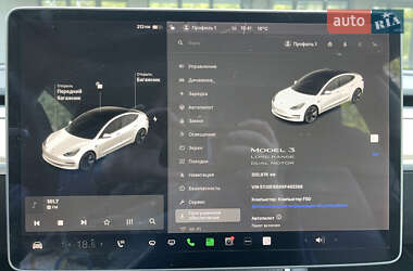 Седан Tesla Model 3 2019 в 