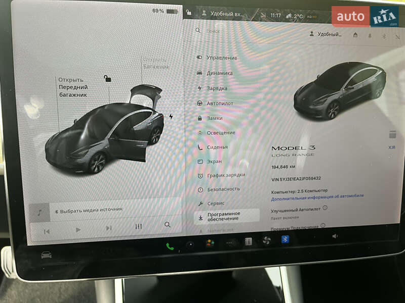 Седан Tesla Model 3 2018 в Самборе
