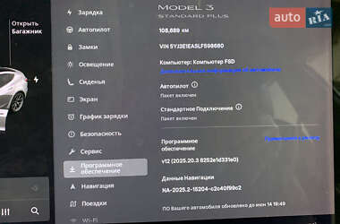 Седан Tesla Model 3 2019 в 