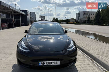 Седан Tesla Model 3 2018 в Киеве
