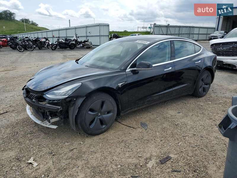 Tesla Model 3 2019