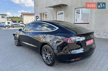 Седан Tesla Model 3 2018 в 