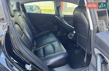 Седан Tesla Model 3 2018 в 