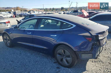 Седан Tesla Model 3 2019 в 