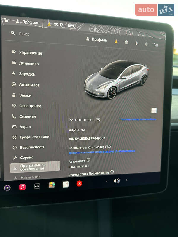 Седан Tesla Model 3 2023 в Днепре