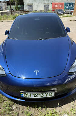 Седан Tesla Model 3 2018 в Одесі