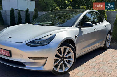 Седан Tesla Model 3 2018 в 