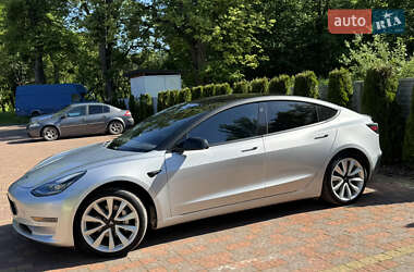 Седан Tesla Model 3 2018 в 