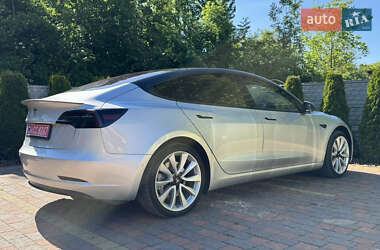 Седан Tesla Model 3 2018 в 
