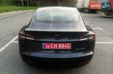 Седан Tesla Model 3 2018 в 