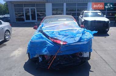 Седан Tesla Model 3 2024 в 
