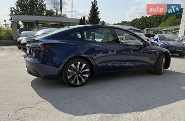 Седан Tesla Model 3 2024 в Виннице