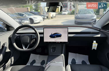 Седан Tesla Model 3 2024 в Виннице