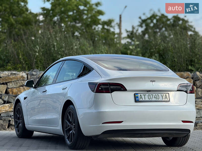 Седан Tesla Model 3 2021 в Калуше фото 10 Седан Tesla Model 3 2021 в Калуше