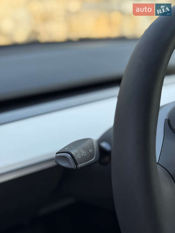 Седан Tesla Model 3 2021 в Калуше фото 15 Седан Tesla Model 3 2021 в Калуше