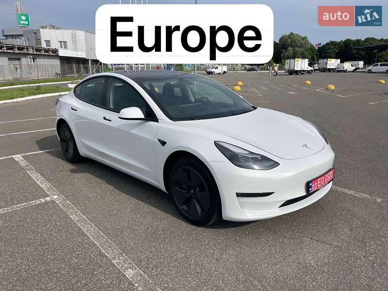 Tesla Model 3 2023