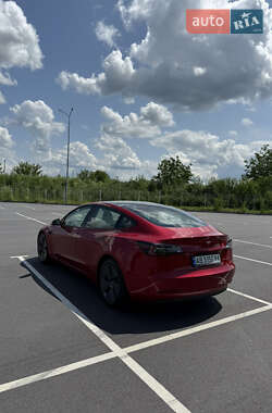 Седан Tesla Model 3 2020 в 