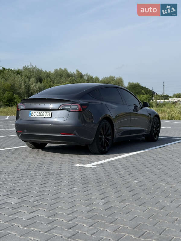 Седан Tesla Model 3 2019 в Львові фото 7 Седан Tesla Model 3 2019 в Львові