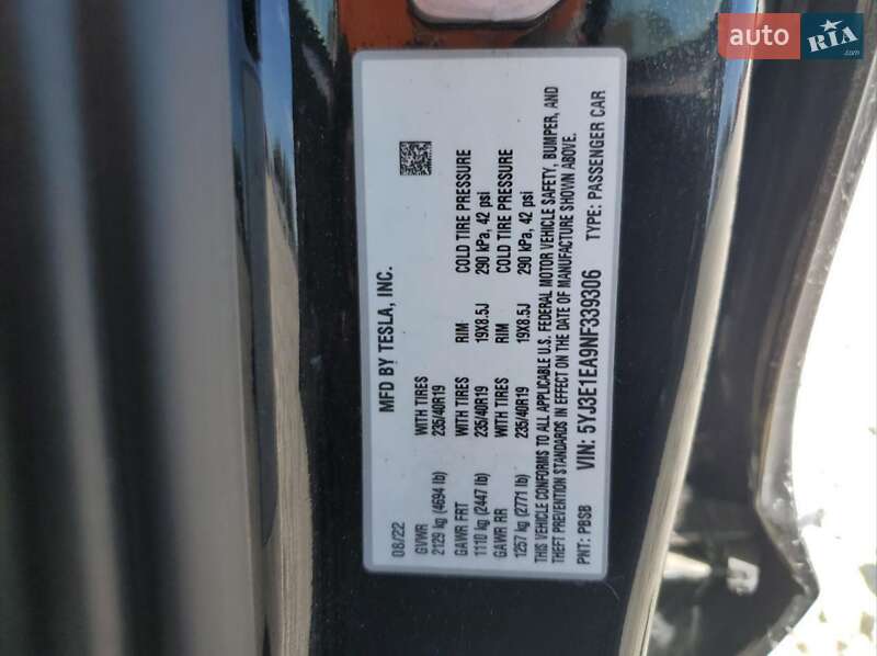 Седан Tesla Model 3 2022 в Львові