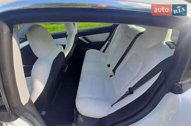 Седан Tesla Model 3 2018 в 